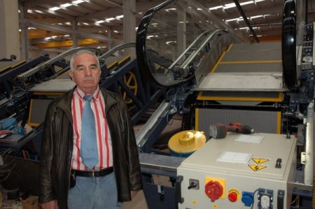 Dünyaya yürüyen merdiven satıyor, Türkiye’de ‘yerli’ diye ilgi görmüyor (Özel)