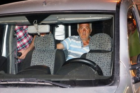 Durakta unutulan valiz paniğe sebep oldu