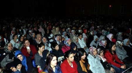 Dursun Ali Erzincanlı Midyatlıları mest etti