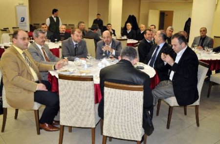 Düsiad Başkanı Çakır: Sanayici Ve İşadamlarının Dünya İle Entegrasyonu İçin Bir Köprüyüz