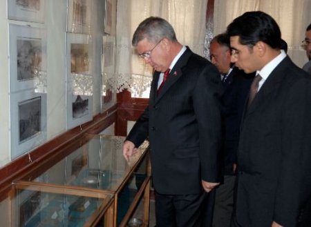 Düşman İşgalindeki Afyonkarahisar Fotoğrafları Sergisi Açıldı