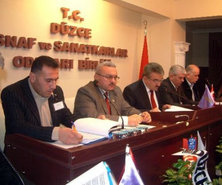 Düzce Lokantacılar Esnaf Odası Başkanlığı'na Çevik Seçildi