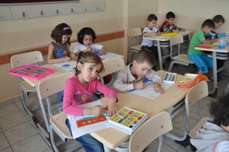 Düzce'de Anaokulları Arası Resim Yarışması Düzenlendi