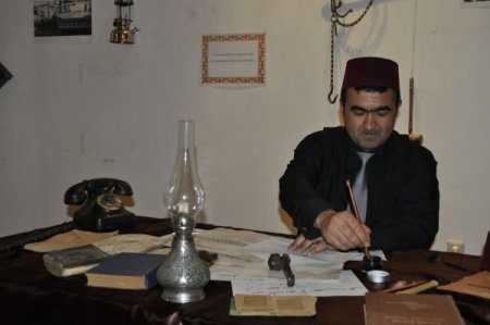 Düzce'de 'Geçmişten Geleceğe Eski Eşyalar' sergisi