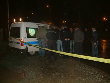 Düzce'de Sözlü Sataşma Silahlı Kavgaya Döndü: 1 Yaralı