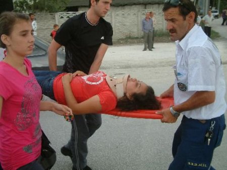 Düzce'de Trafik Kazası: 2 Yaralı