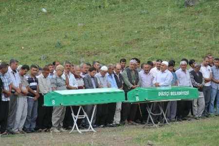 Düziçi'ndeki kavgada ölen 5 kişi toprağa verildi