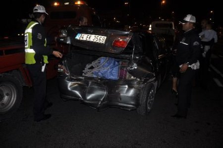 E-5'te Kaza: Hasar Gören Araçtaki Bebeğin Burnu Dahi Kanamadı