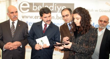 ‘E-belediye’ sistemine vatandaşlar ilgi gösteriyor