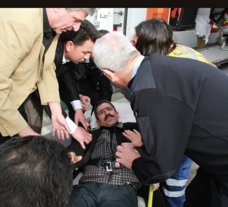 Ecel iş yolunda yakaladı