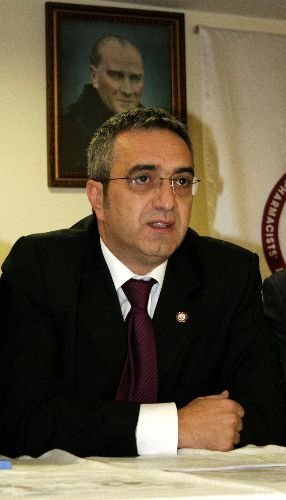 Eczacılar, İlaç Fiyat Kararnamesinde Yapılan Değişiklikleri Adil Bulmadı