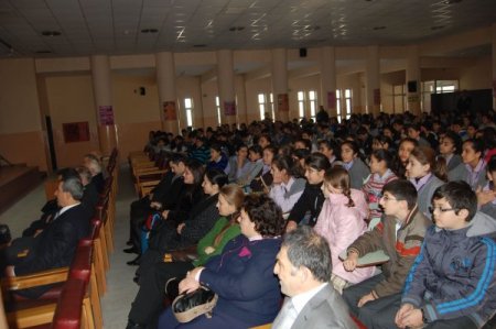 'Edebiyat Sokağı' öğrencilere okumayı sevdirecek