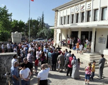 Edirne Müzesi başarılı öğrencileri ödüllendirdi