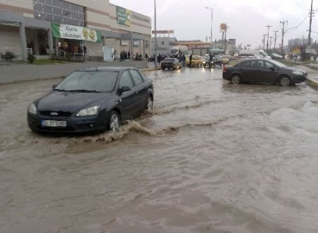 Edirne Yağmura Teslim