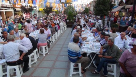Edirne'de İftar Coşkusu