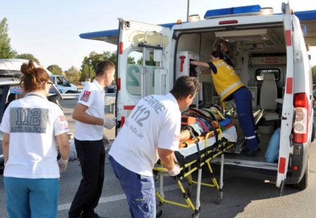 Edirne’de Trafik Kazası: 1 Ölü, 2 Yaralı