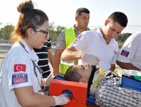 Edirne’de Trafik Kazası: 1 Ölü, 2 Yaralı