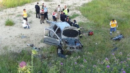 Edirne'de trafik kazası: 2 ölü, 1 yaralı