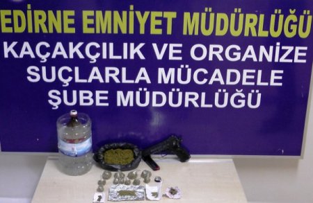 Edirne'de zehir tacirlerine operasyon