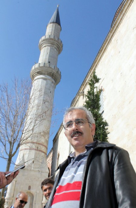 Edirne'deki tarihi camileri porsuk ve şimşir ağaçları süsleyecek