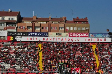 Ediz Bahtiyaroğlu’nun ismi Atatürk Stadı’nda yaşatılacak