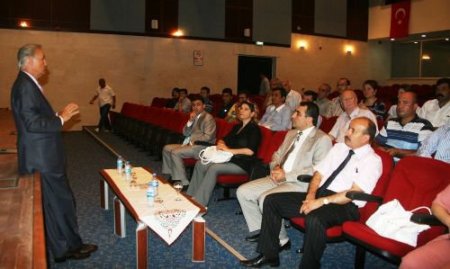 Ediz Hun: Bir Ülkenin İyiye Gidebilmesi İçin Çevre Bilinci De Gelişmeli