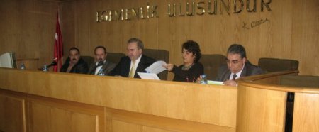 Edremit Caddelerindeki Otoparklar 42 Aylığına Kiralandı