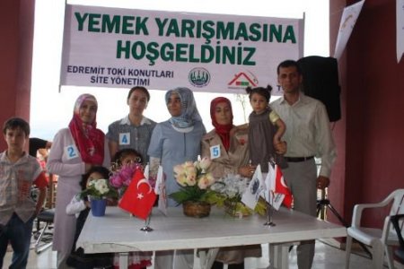Edremit Toki Site Yönetimi Yemek Yarışması Düzenledi