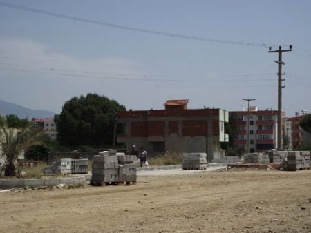 Edremit'i Beldelere Bağlayan İki Yol Çift Şeritli Oluyor