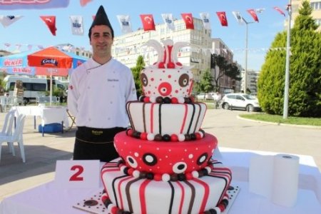 Edremit'te lezzet yarışması
