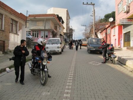 Edremit’te silahlı çatışma: İkisi ağır 5 yaralı