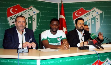 Edu, Bursaspor'a imzayı attı