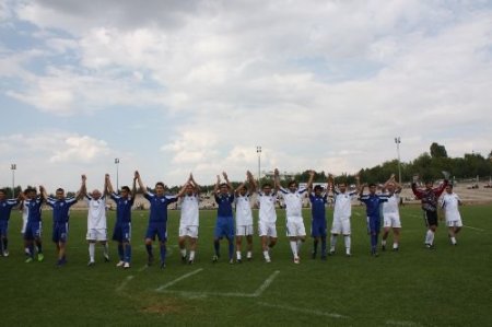 Efsane Kadro, Erzurumspor İçin Gösteri Maçında Buluştu