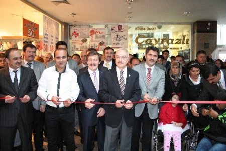 EGC ve Erzincan Emniyeti'nden trafik sergisi