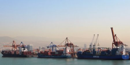 Ege Bölgesi’nin ihracatı arttı, ithalatı düştü