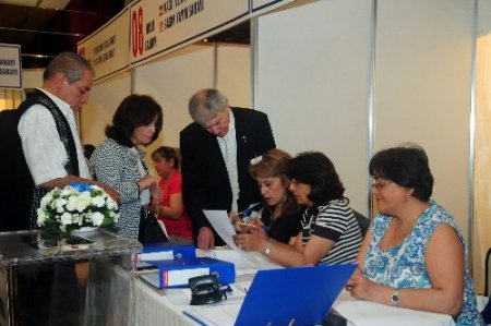 Egeli sanayiciler sandık başına gitti