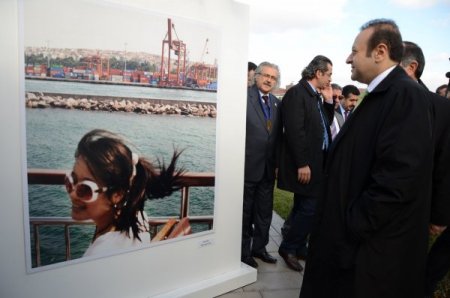 Egemen Bağış, Time İn Turkey fotoğraf sergisini gezdi