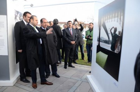 Egemen Bağış, Time İn Turkey fotoğraf sergisini gezdi