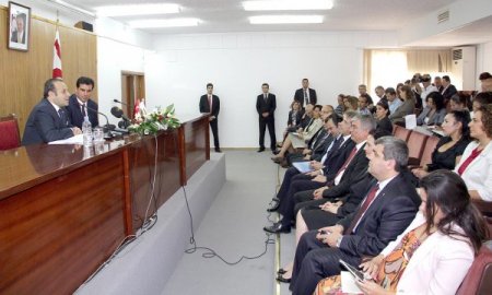 Egemen Bağış: Papaza Kızıp Oruç Bozacak Değiliz