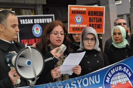 Eğitim-Bir-Sen'li kadınlar kamuda başörtüsüne özgürlük istedi