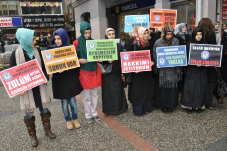 Eğitim-Bir-Sen'li kadınlar kamuda başörtüsüne özgürlük istedi