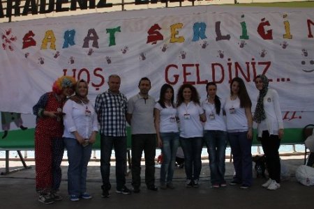 Eğitim Fakültesi öğrencileri, minikleri resimde yarıştırdı