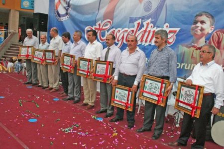 Eğitim Gönüllülerine Vefa Ödülü