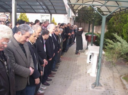 Eğitim Gönüllüsü Ömer Gözel Toprağa Verildi