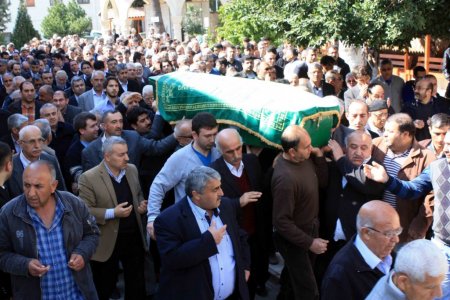 Eğitim gönüllüsü Samurkaş son yolculuğuna uğurlandı