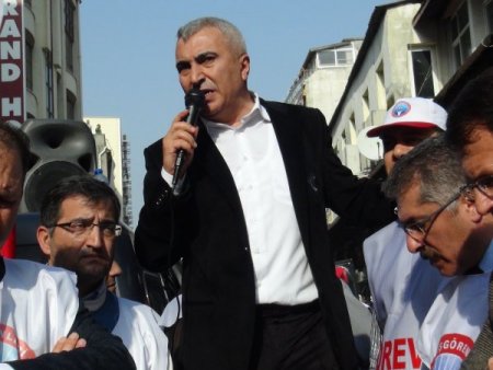 Eğitim-İş'in eyleminde gerginlik yaşandı