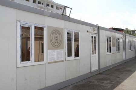 Eğitim teröre yenilmedi, yakılan konteyner sınıfların yerine yenileri getirildi