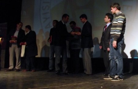 Eğitimciler, Koza ve Ayışığı derneğinin tanıtım programında bir araya geldiler