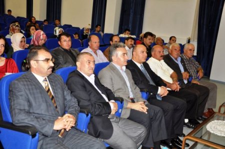 Eğitimciler ozanların atışmalarıyla moral buldu