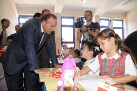 'Eğitimde başarı için öğrenci, öğretmen, veli ve idareci birlikteliği önemli'